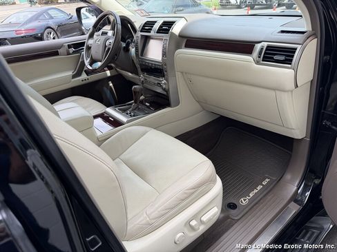 Used 2018 Lexus GX 460 Premium w/ Premium Package AWD/4WD image 73
