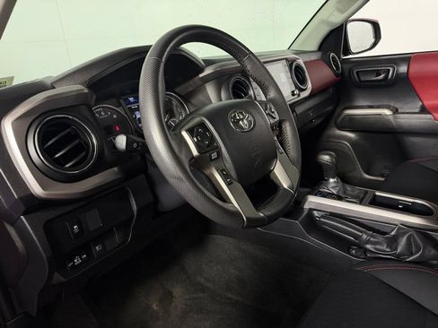 Used 2023 Toyota Tacoma SR5 AWD/4WD image 20