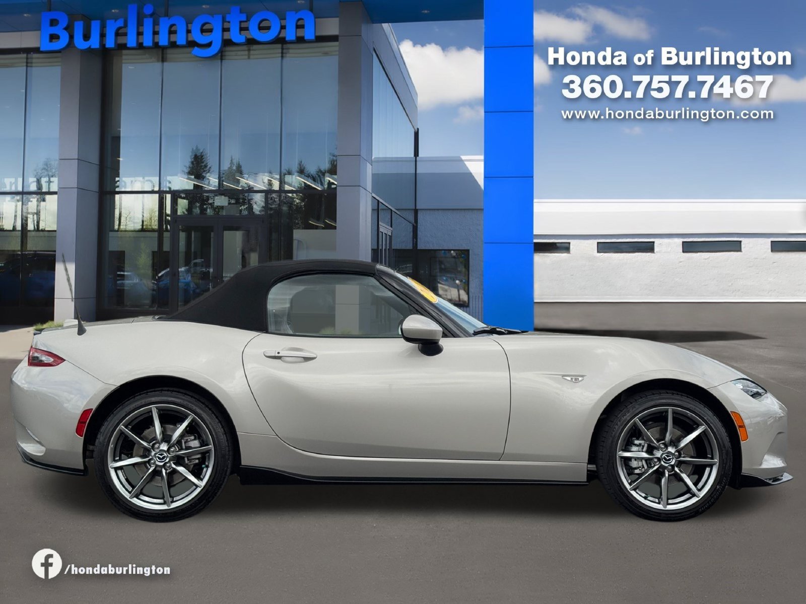 Used 2022 MAZDA MX-5 Miata Grand Touring w/ Appearance Package RWD image 7