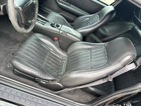 Used 2002 Chevrolet Camaro Z28 RWD image 14