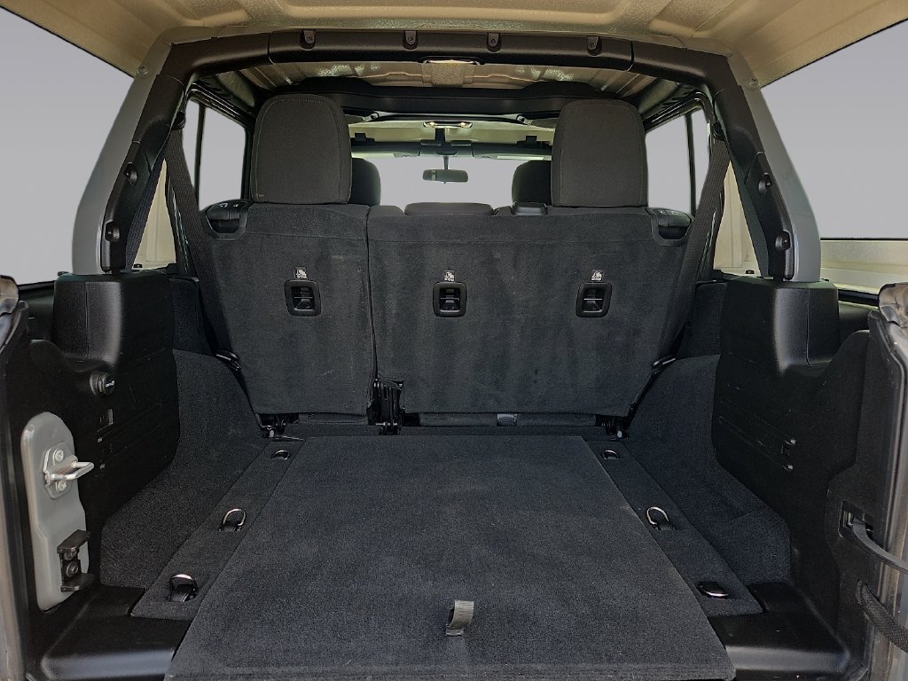Used 2021 Jeep Wrangler Unlimited Sport AWD/4WD image 10