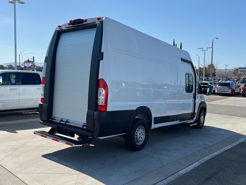 New 2024 RAM ProMaster 3500 w/ Delivery Van Package image 5