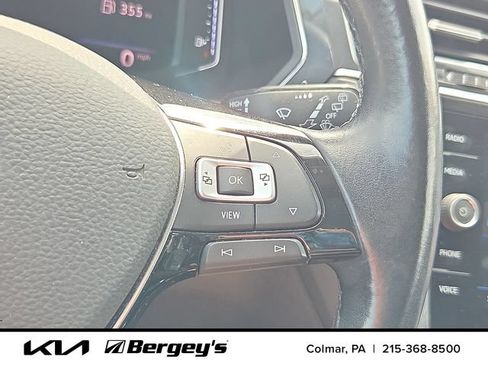 Used 2019 Volkswagen Tiguan SEL Premium w/ 3rd Row Seat Package AWD/4WD image 24