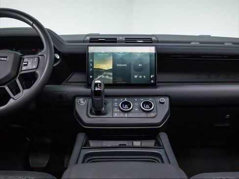 Used 2024 Land Rover Defender 130 Outbound image 27