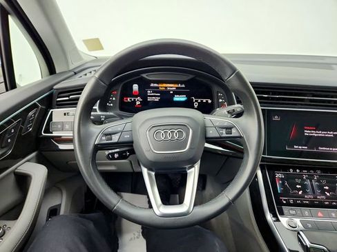 Used 2023 Audi Q7 3.0T Premium Plus w/ Premium Plus Package image 22