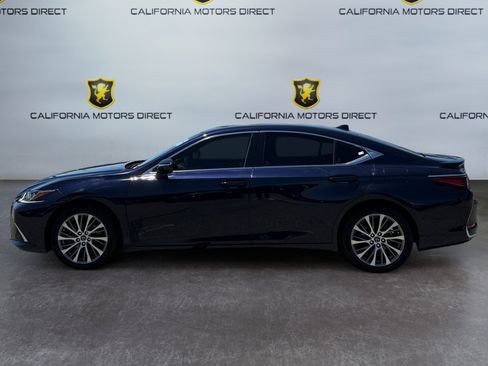 Used 2019 Lexus ES 300h w/ Premium Package FWD image 2