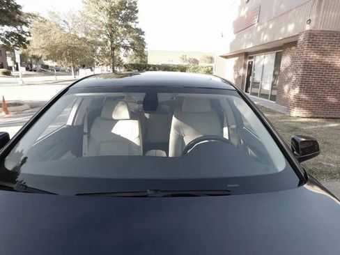 Used 2012 BMW 750Li xDrive image 13