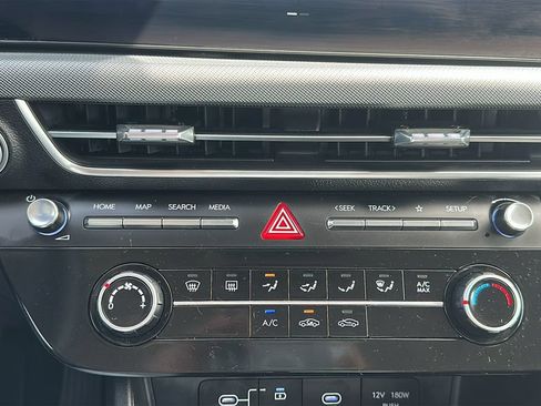 Used 2026 Hyundai Sonata SE FWD image 25