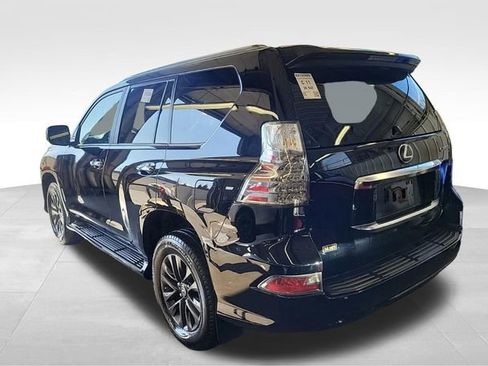 Used 2023 Lexus GX 460 Premium w/ Premium Package image 8