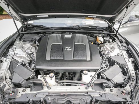 Used 2021 Lexus LS 500 w/ Interior Upgrade Package RWD image 34