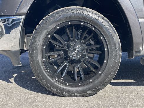 Used 2019 RAM 1500 Laramie RWD image 26