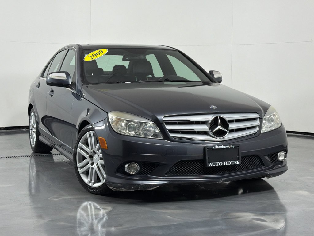 Used 2009 Mercedes-Benz C 300 4MATIC Sedan image 2