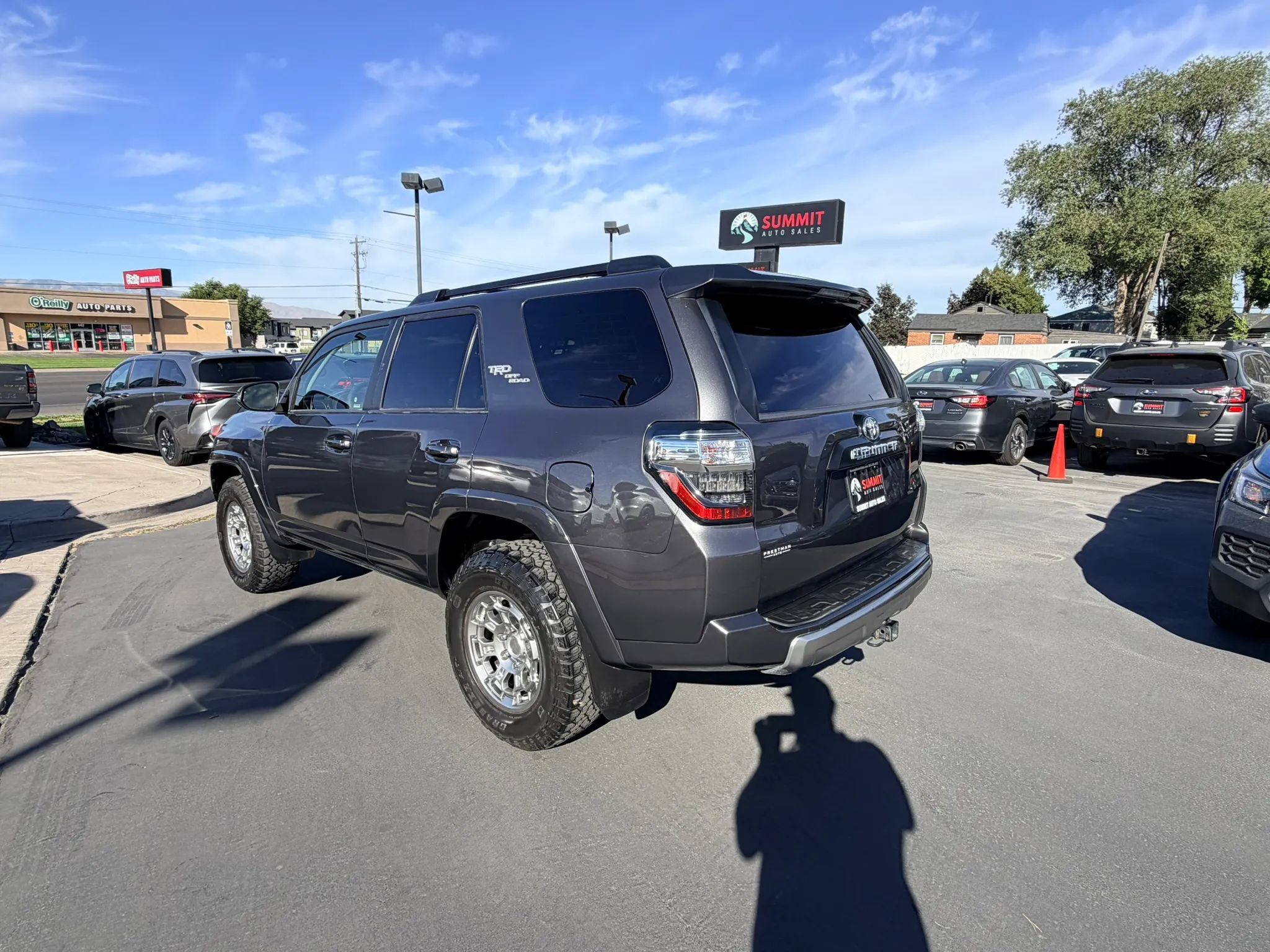 Used 2020 Toyota 4Runner TRD Off-Road Premium w/ Moonroof Package AWD/4WD image 6