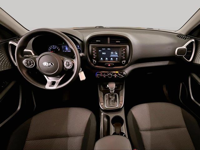 Used 2020 Kia Soul LX FWD image 15