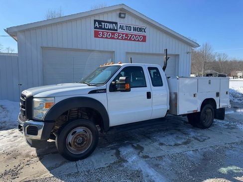 Used 2011 Ford F550 4x4 SuperCab Super Duty w/ Payload Upgrade Pkg image 11