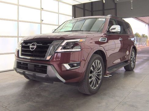 Used 2024 Nissan Armada Platinum w/ Captain's Chairs Package RWD image 9