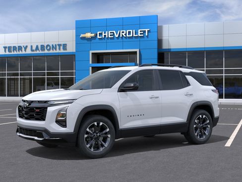 New 2026 Chevrolet Equinox RS FWD image 3