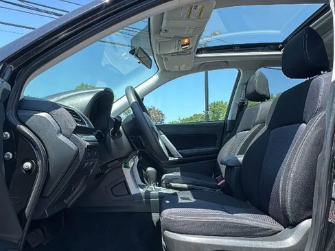 Used 2016 Subaru Forester 2.5i Premium AWD/4WD image 11