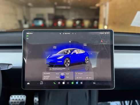 Used 2023 Tesla Model 3 Standard Range RWD image 28