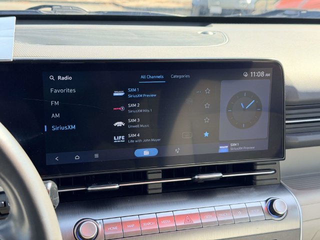 Used 2024 Hyundai Kona SEL AWD/4WD image 19