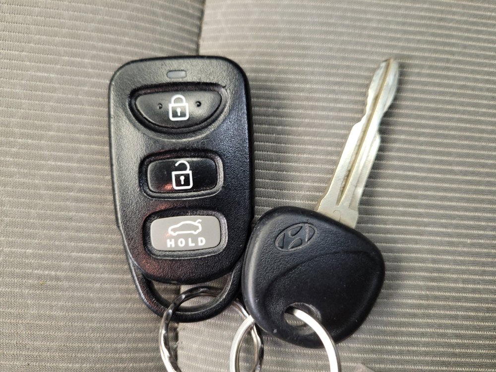 Used 2018 Hyundai Elantra SEL FWD image 32