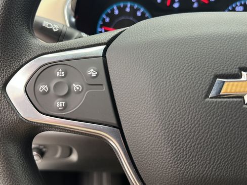 Used 2023 Chevrolet Traverse LS w/ Safety Package AWD/4WD image 17