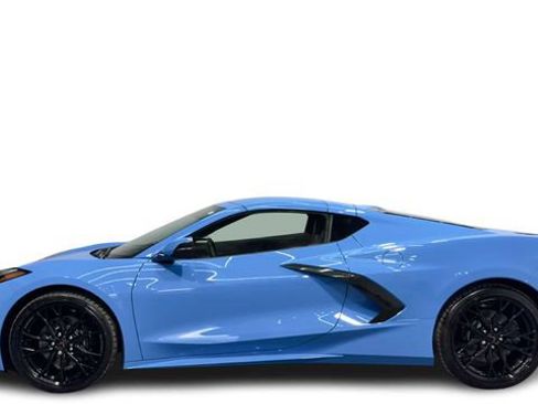 Used 2025 Chevrolet Corvette Stingray Coupe w/ 1LT RWD image 1