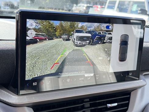 New 2026 Ford Explorer Active w/ Active Comfort Package image 19