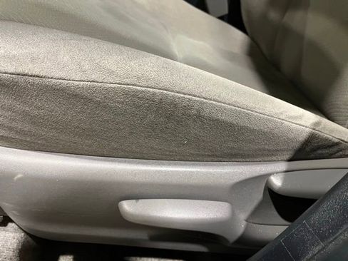 Used 2014 Toyota Prius Two image 30