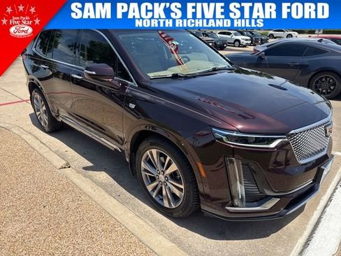 Used 2021 Cadillac XT6 Premium Luxury w/ Platinum Package AWD/4WD image 2