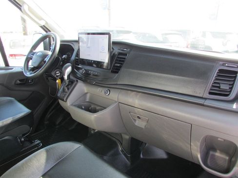 Used 2023 Ford Transit 150 Medium Roof RWD image 16