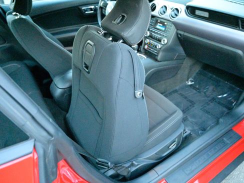 Used 2017 Ford Mustang GT w/ Interior & Wheel Package image 41