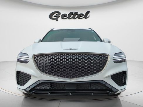 Used 2025 Genesis GV70 3.5T Sport image 8