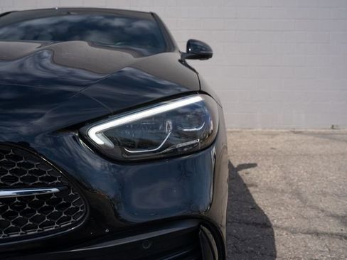 Used 2023 Mercedes-Benz C 300 4MATIC Sedan image 11