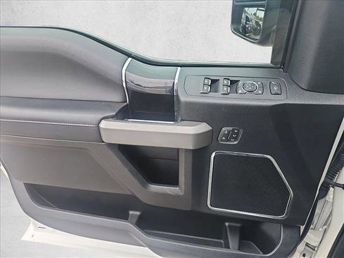 Used 2021 Ford F350 Platinum image 23