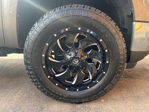 Used 2012 GMC Sierra 2500 SLT w/ SLT Convenience Package image 28