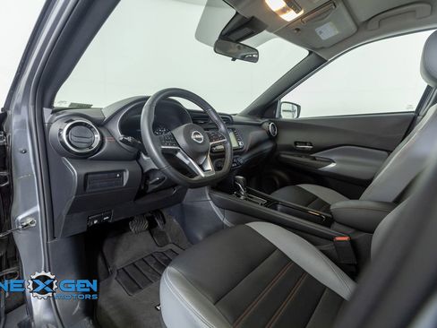 Used 2024 Nissan Kicks SR w/ SR Premium Package FWD image 10
