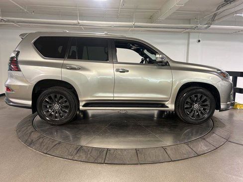 Certified 2023 Lexus GX 460 Luxury w/ Sport Design Package AWD/4WD image 8