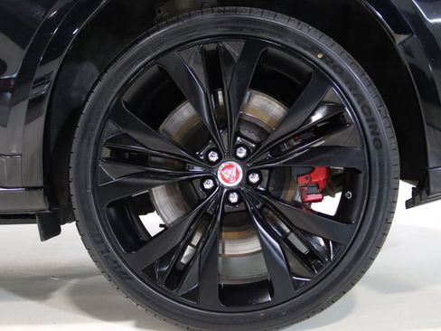 Used 2022 Jaguar F-PACE SVR AWD/4WD image 78
