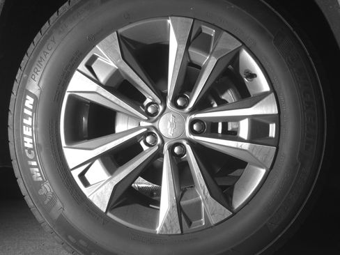 Used 2025 Chevrolet Equinox LT image 13