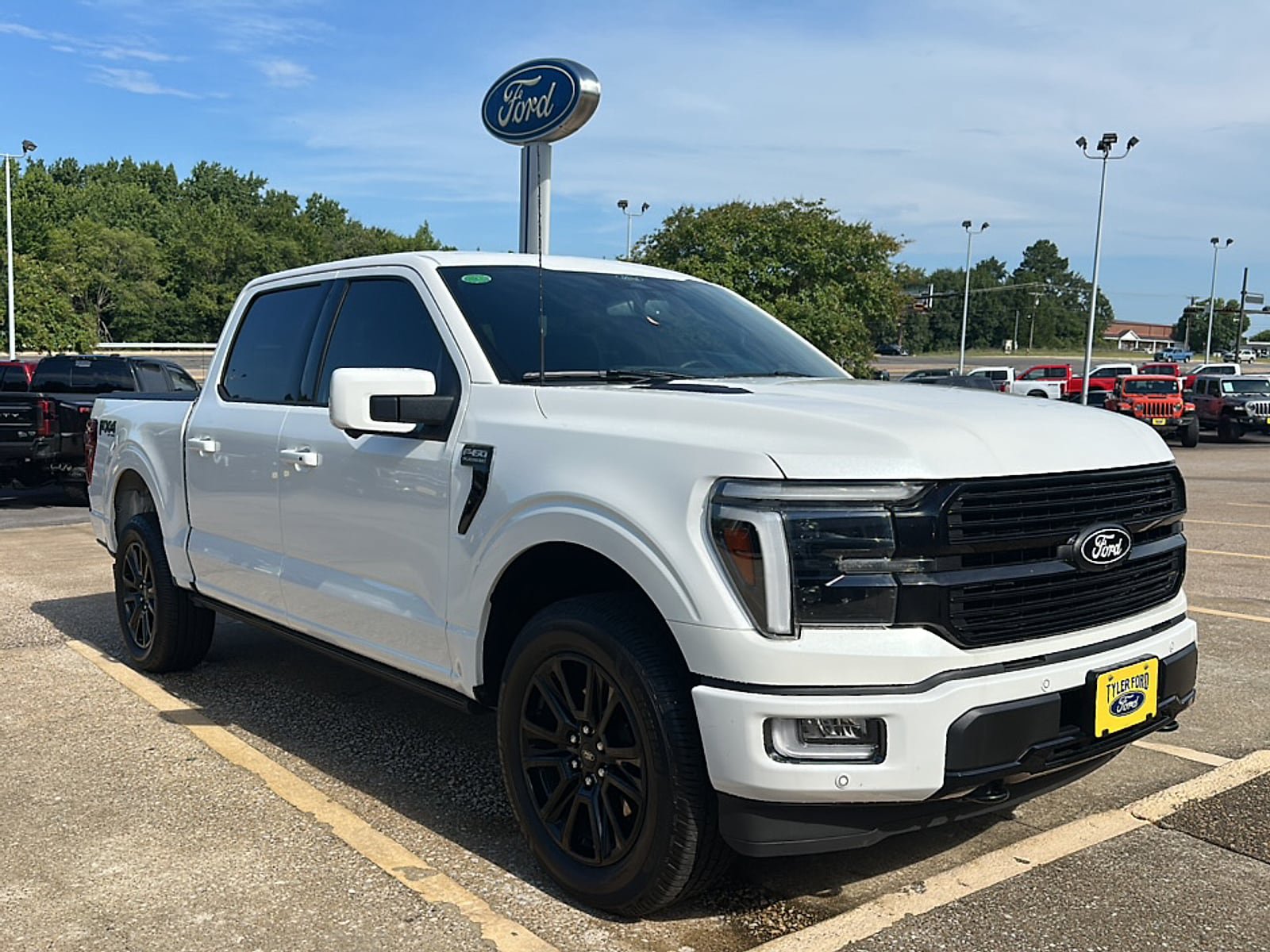 Used 2024 Ford F150 Platinum w/ FX4 Off-Road Package AWD/4WD image 1