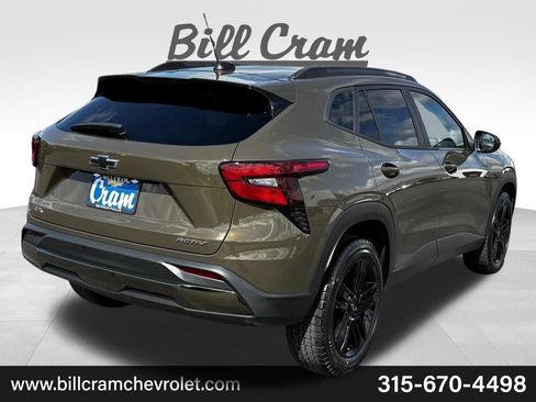 Used 2024 Chevrolet Trax ACTIV FWD image 34