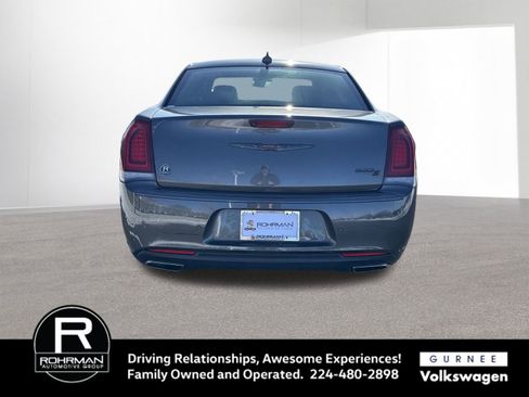 Used 2021 Chrysler 300 S image 7