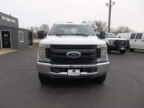 Used 2019 Ford F350 XL w/ XL Value Package image 4