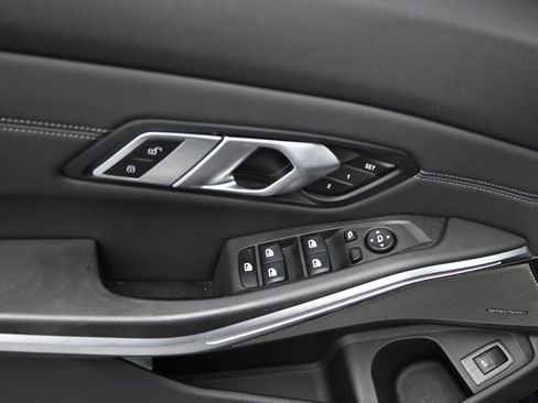 Used 2023 BMW M3 Competition w/ Executive Package image 15