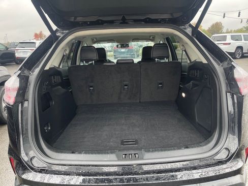 Used 2024 Ford Edge Titanium image 20