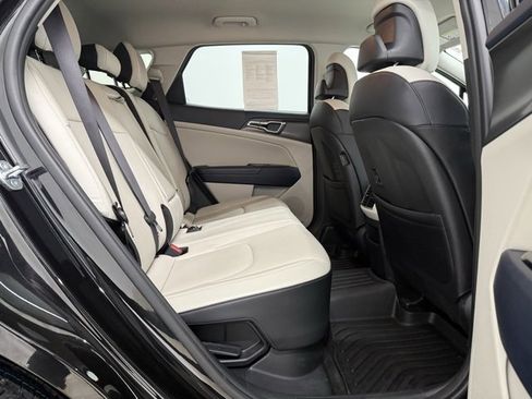 Used 2023 Kia Sportage EX image 20