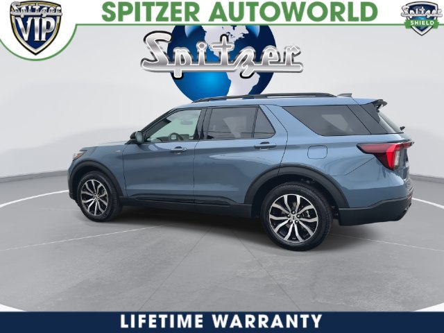 New 2026 Ford Explorer ST-Line AWD/4WD image 8