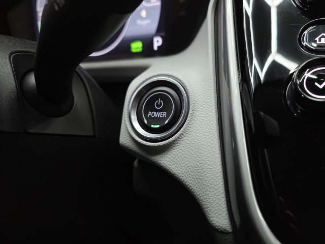 Used 2023 Chevrolet Bolt EUV Premier FWD image 24