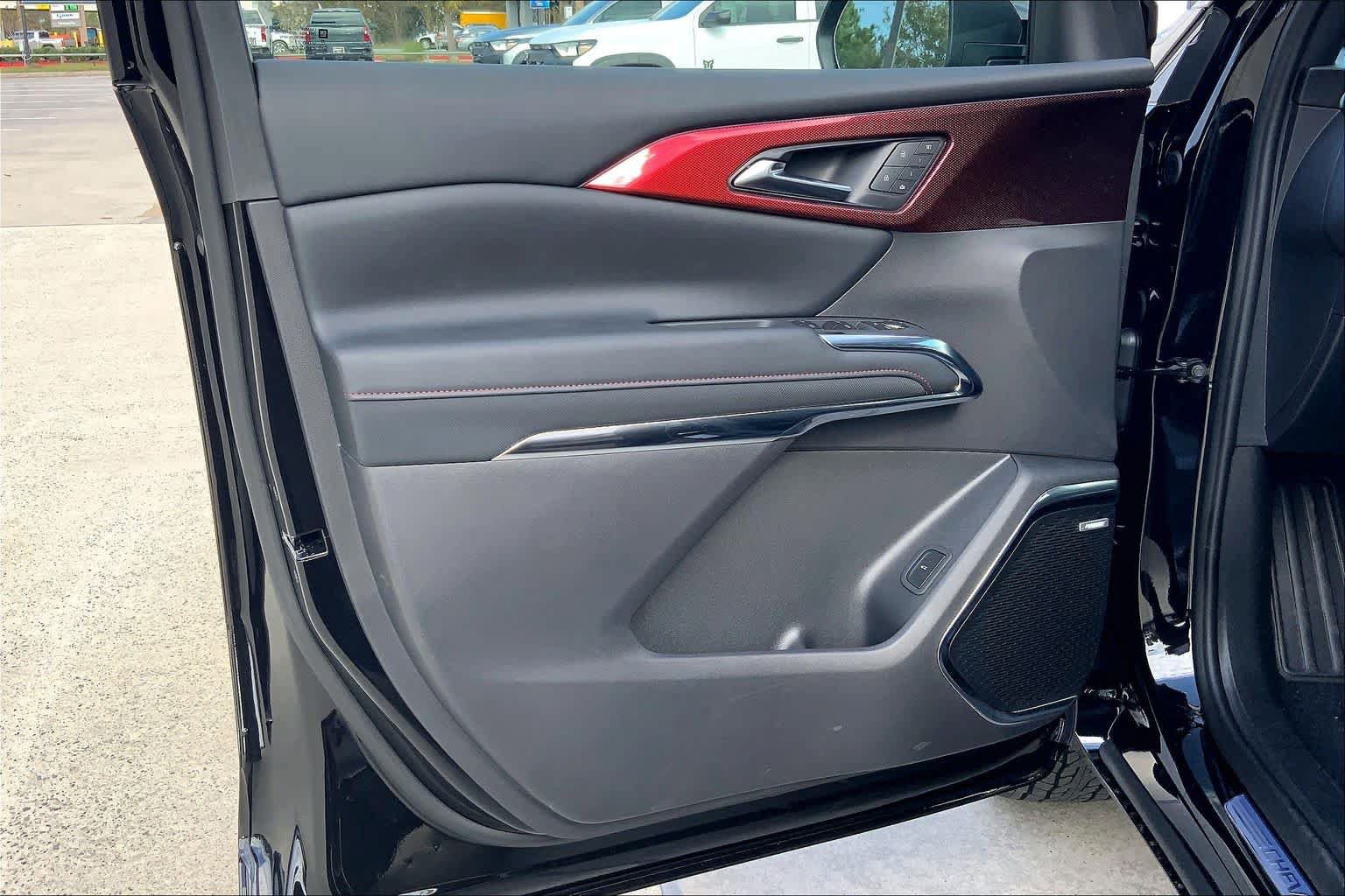 New 2026 Chevrolet Traverse RS FWD image 11